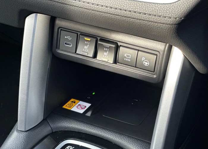 Used 1
                    TOYOTA
                     for Sale Image