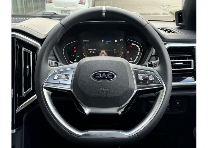 Used 1
                    JAC T9
                     for Sale Image