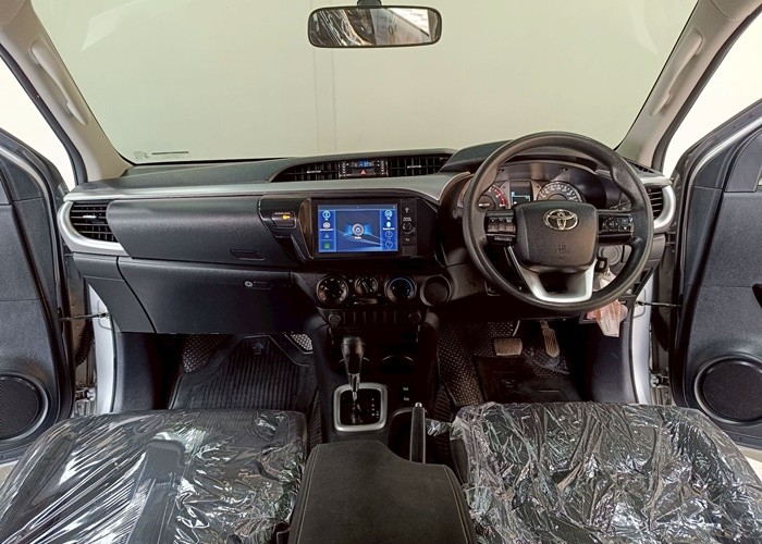 Used 12
                    TOYOTA
                     for Sale Image