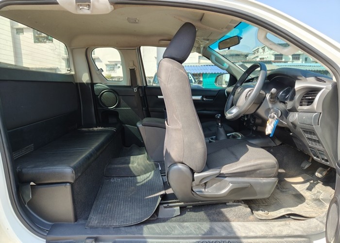 Used 12
                    TOYOTA
                     for Sale Image