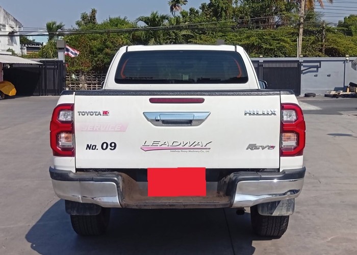 Used 12
                    TOYOTA
                     for Sale Image