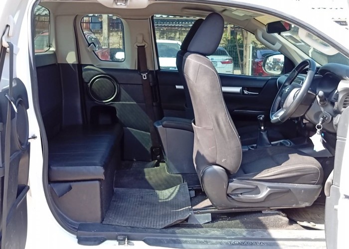 Used 12
                    TOYOTA
                     for Sale Image