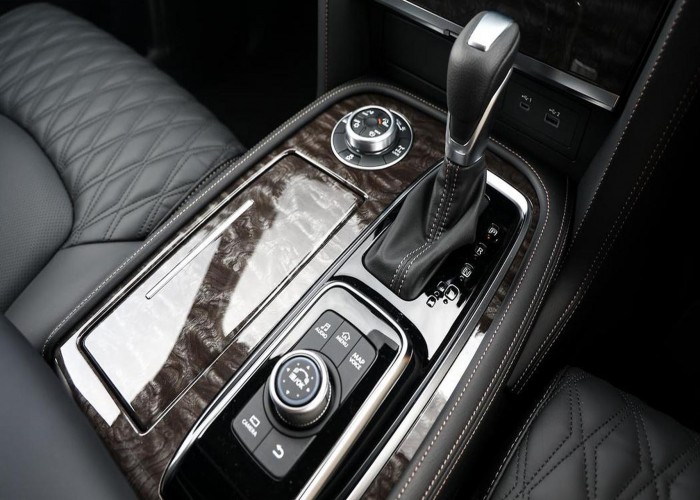 Used 1
                    NISSAN
                     for Sale Image