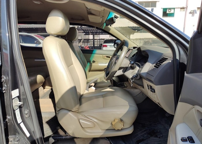 Used 10
                    TOYOTA
                     for Sale Image