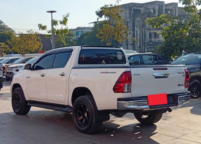 Used 9
                    TOYOTA
                     for Sale Image