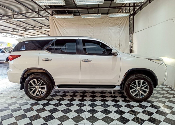 Used 8
                    TOYOTA
                     for Sale Image