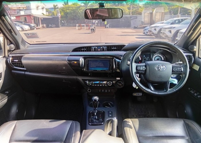 Used 9
                    TOYOTA
                     for Sale Image