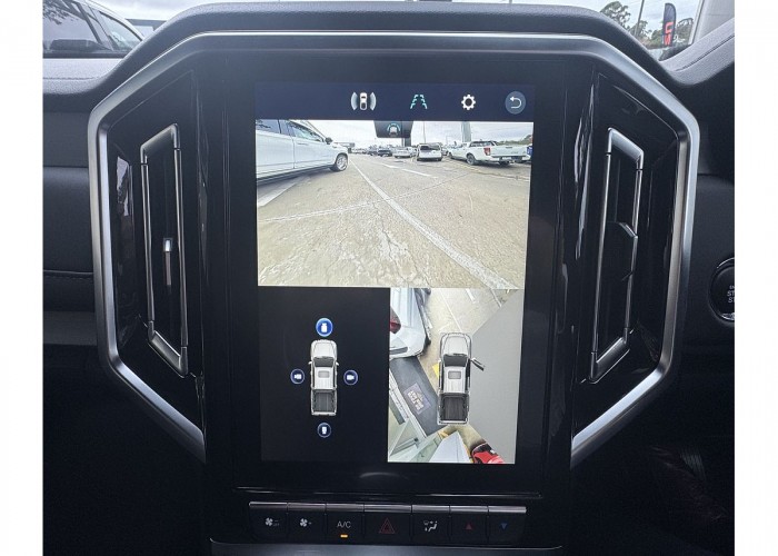 Used 1
                    JAC T9
                     for Sale Image