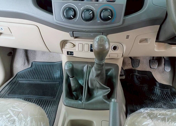 Used 7
                    TOYOTA
                     for Sale Image