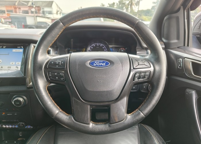 Used 8
                    FORD
                     for Sale Image